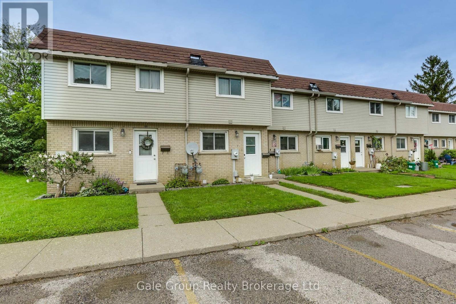#9 105 SPRINGBANK AVENUE - 2