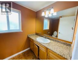 900 Cornell Avenue, Coquitlam, BC V3J2Z4 Photo 12