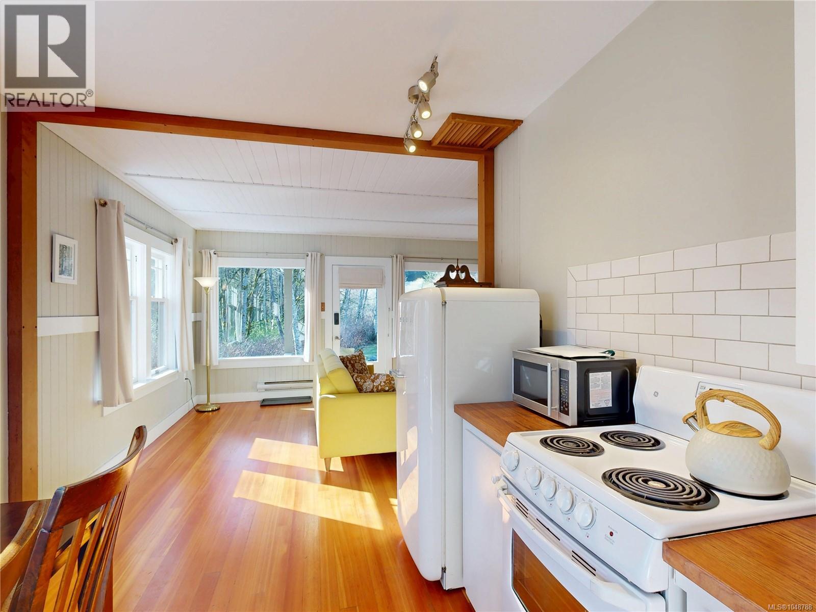  2065 Arleigh Place, Sooke
