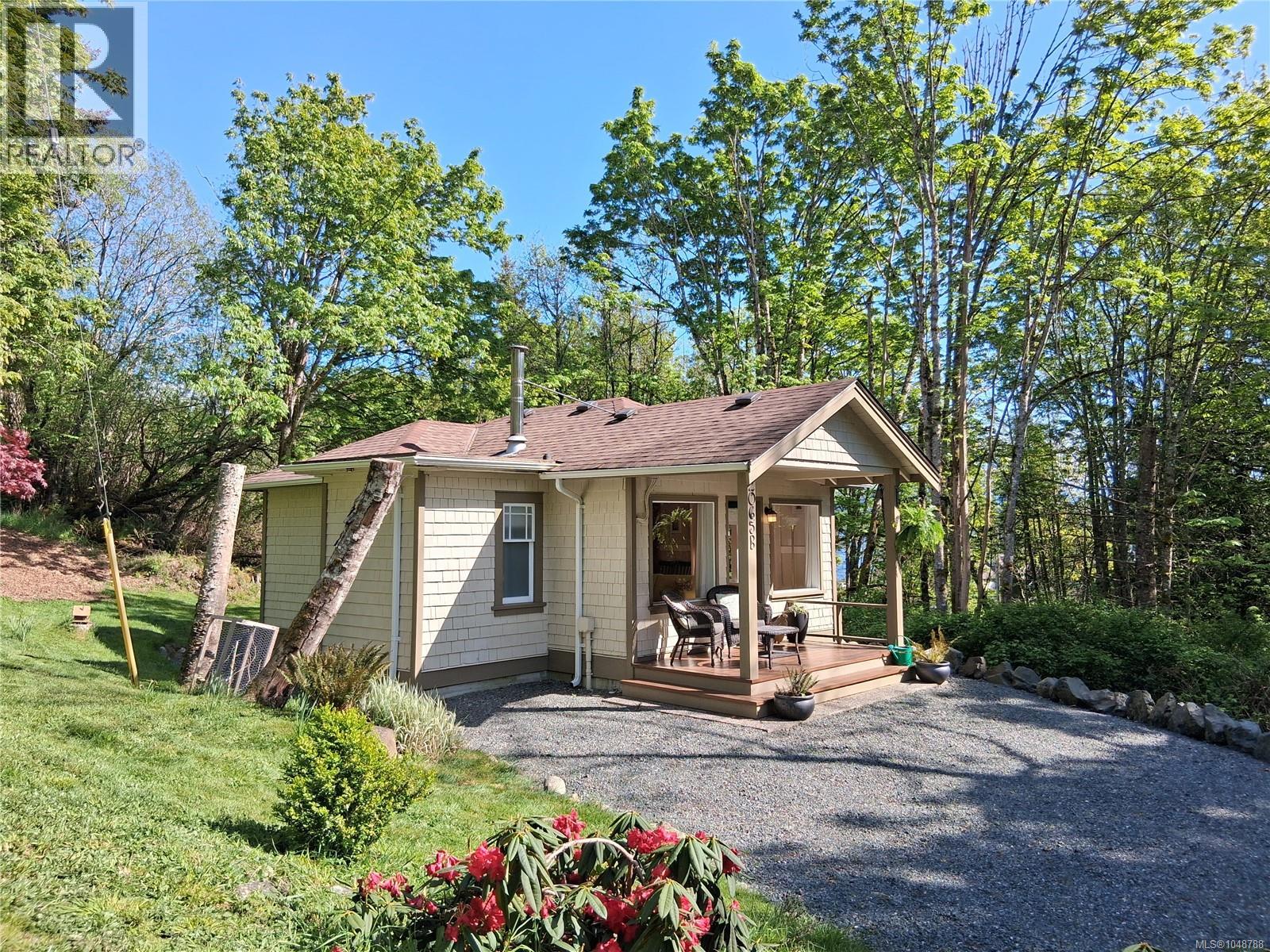  2065 Arleigh Place, Sooke