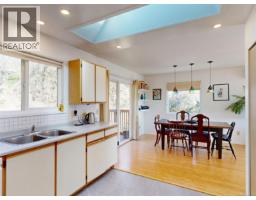 2065 Arleigh Pl, Sooke, BC V9Z0E6 Photo 25