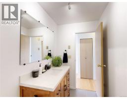 2065 Arleigh Pl, Sooke, BC V9Z0E6 Photo 27