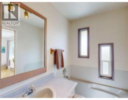 2065 Arleigh Pl, Sooke, BC V9Z0E6 Photo 40