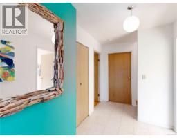 2065 Arleigh Pl, Sooke, BC V9Z0E6 Photo 43