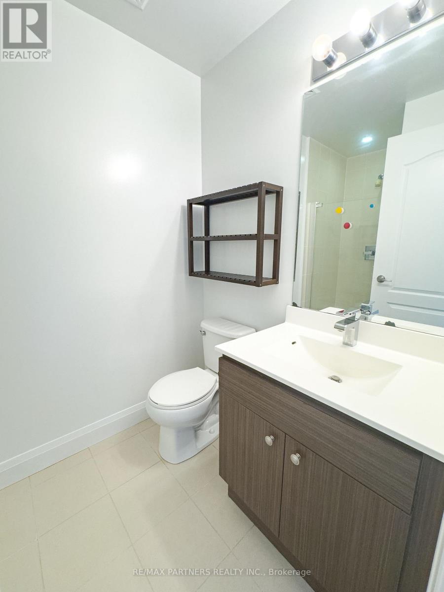 #2006 68 CANTERBURY PLACE - 10
