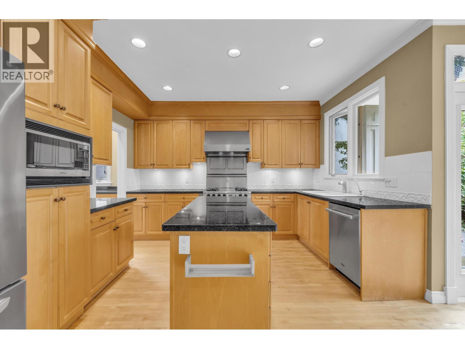 4648 W 2ND AVENUE, Vancouver