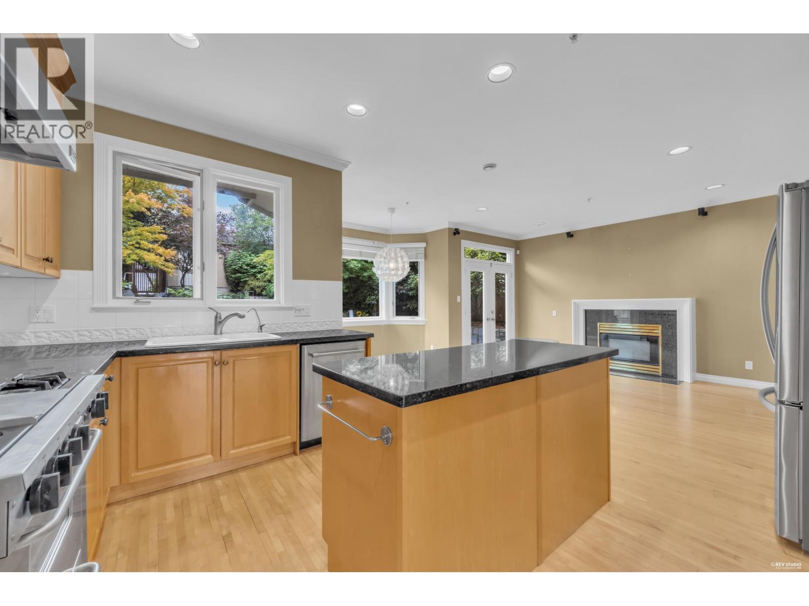 4648 W 2ND AVENUE, Vancouver