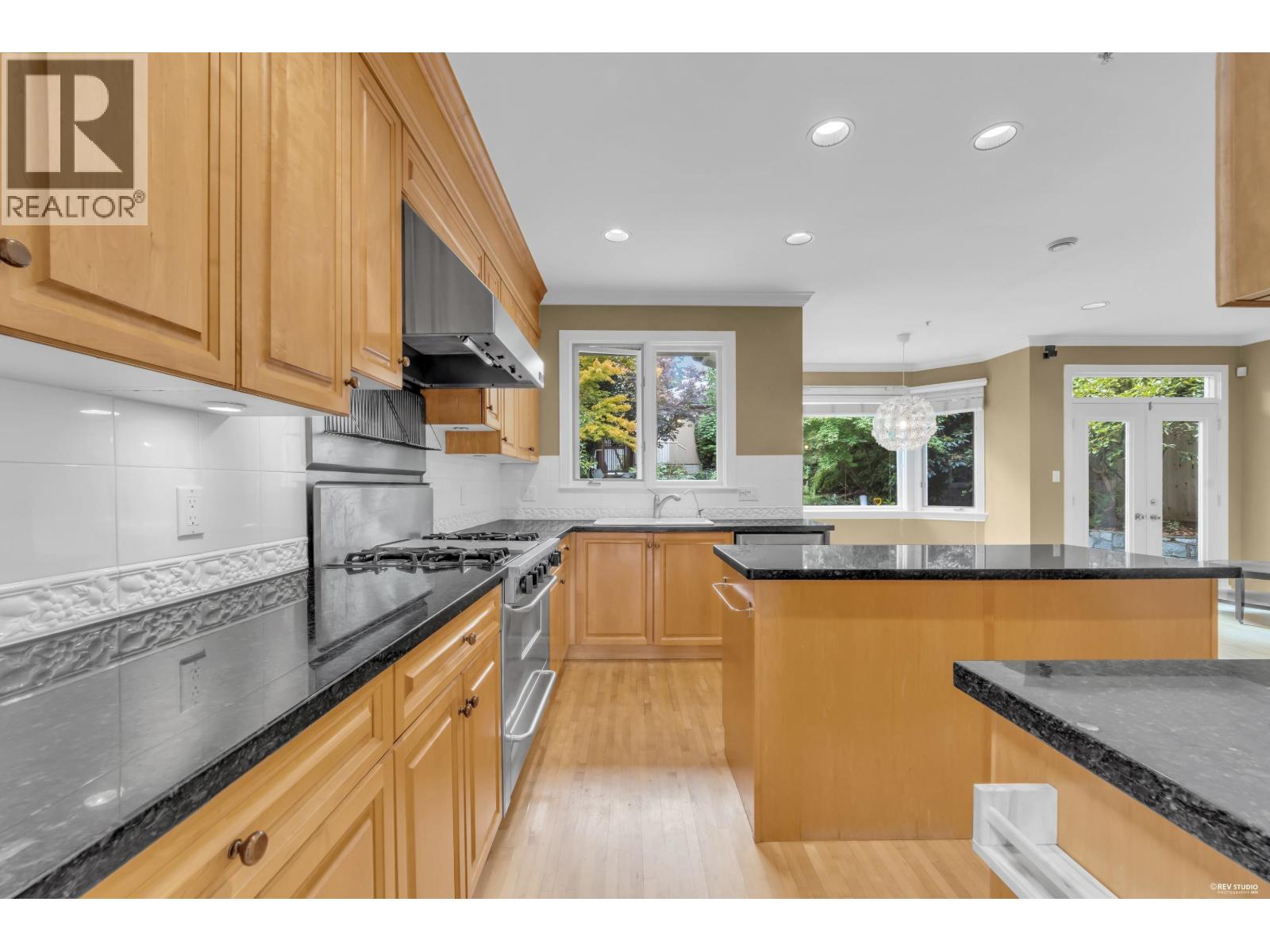 4648 W 2ND AVENUE, Vancouver