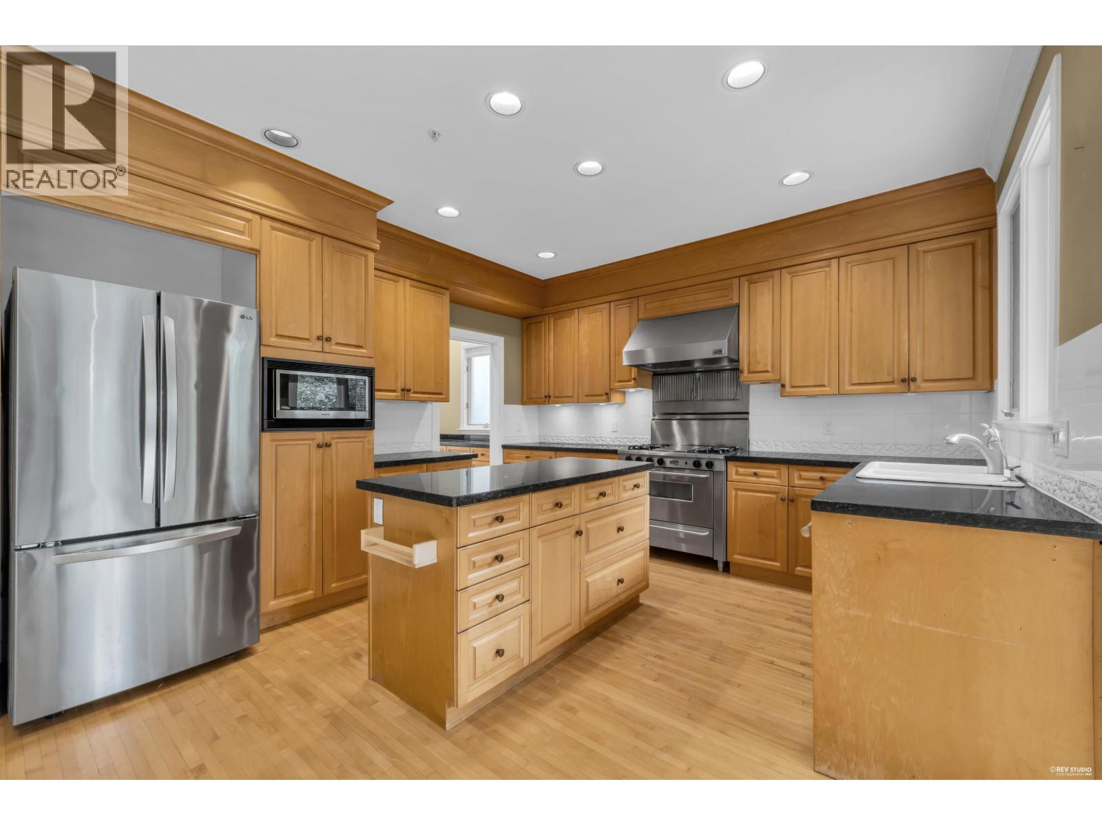4648 W 2ND AVENUE, Vancouver