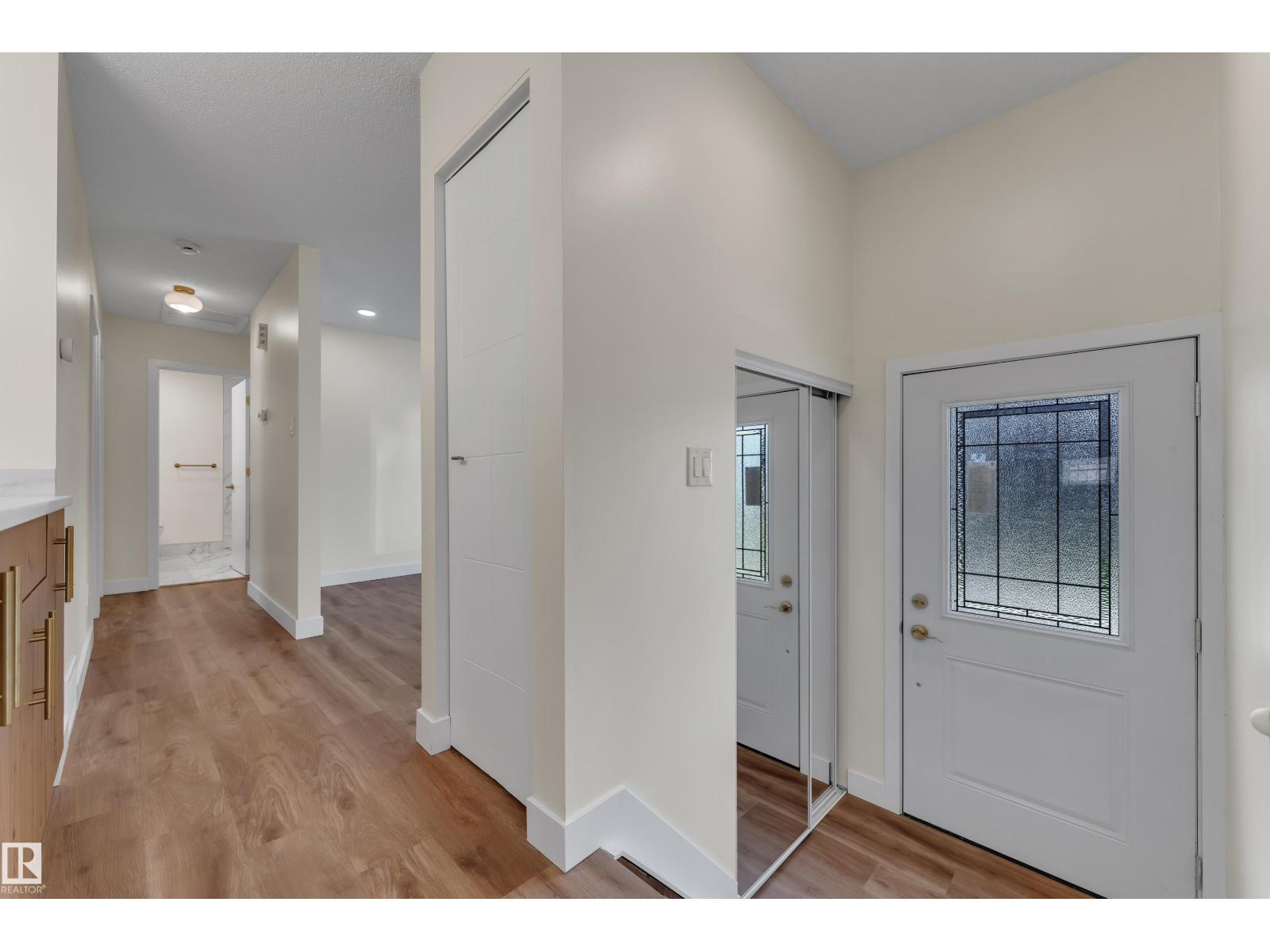 11427 141 AV NW - 18