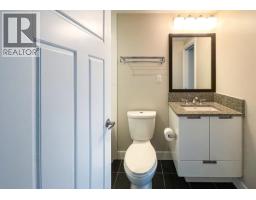 602 2968 Glen Drive, Coquitlam, BC V3B0C4 Photo 16