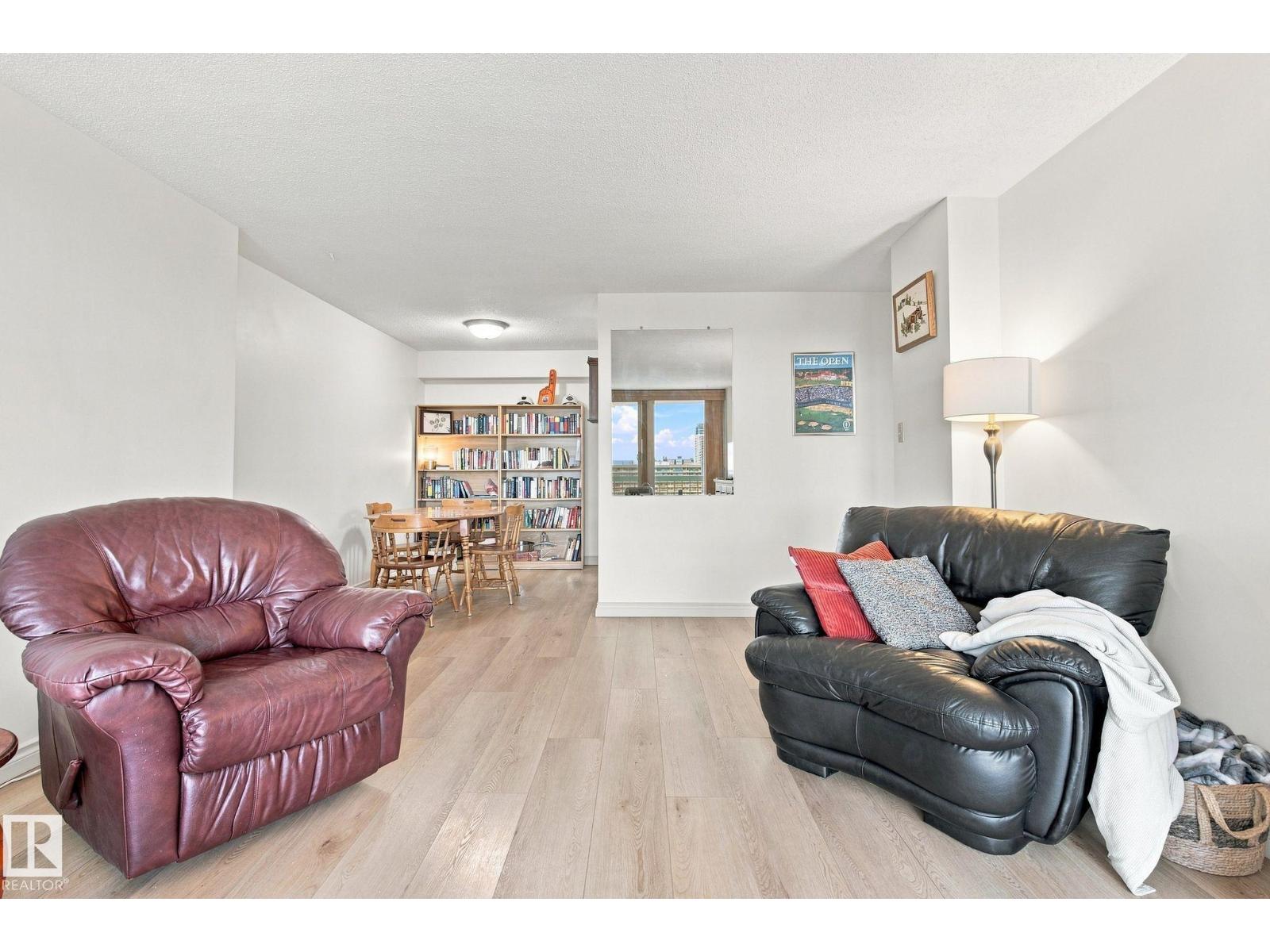 #1507 9835 113 ST NW - Image 17