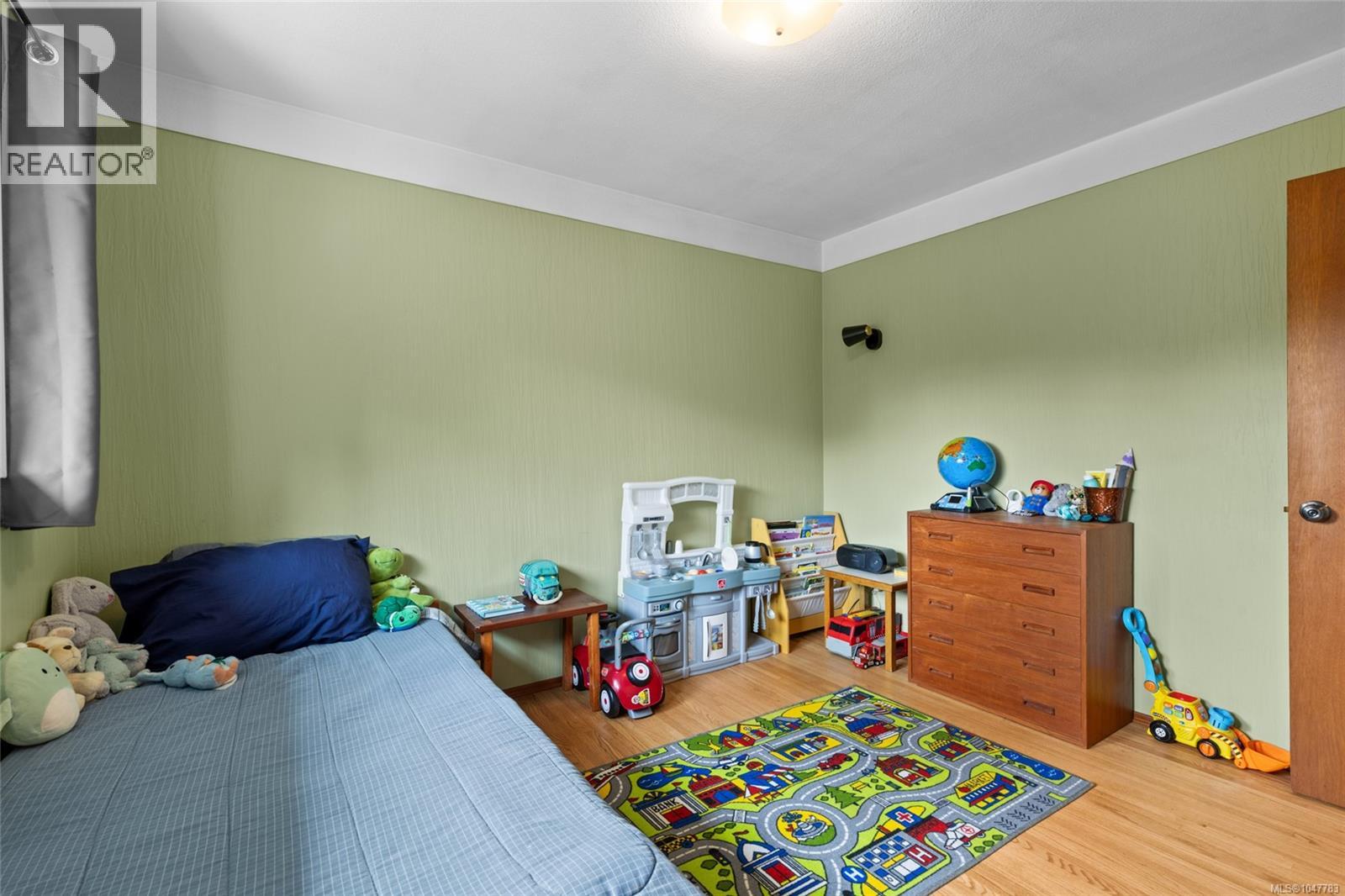 749 Lily Ave - 20