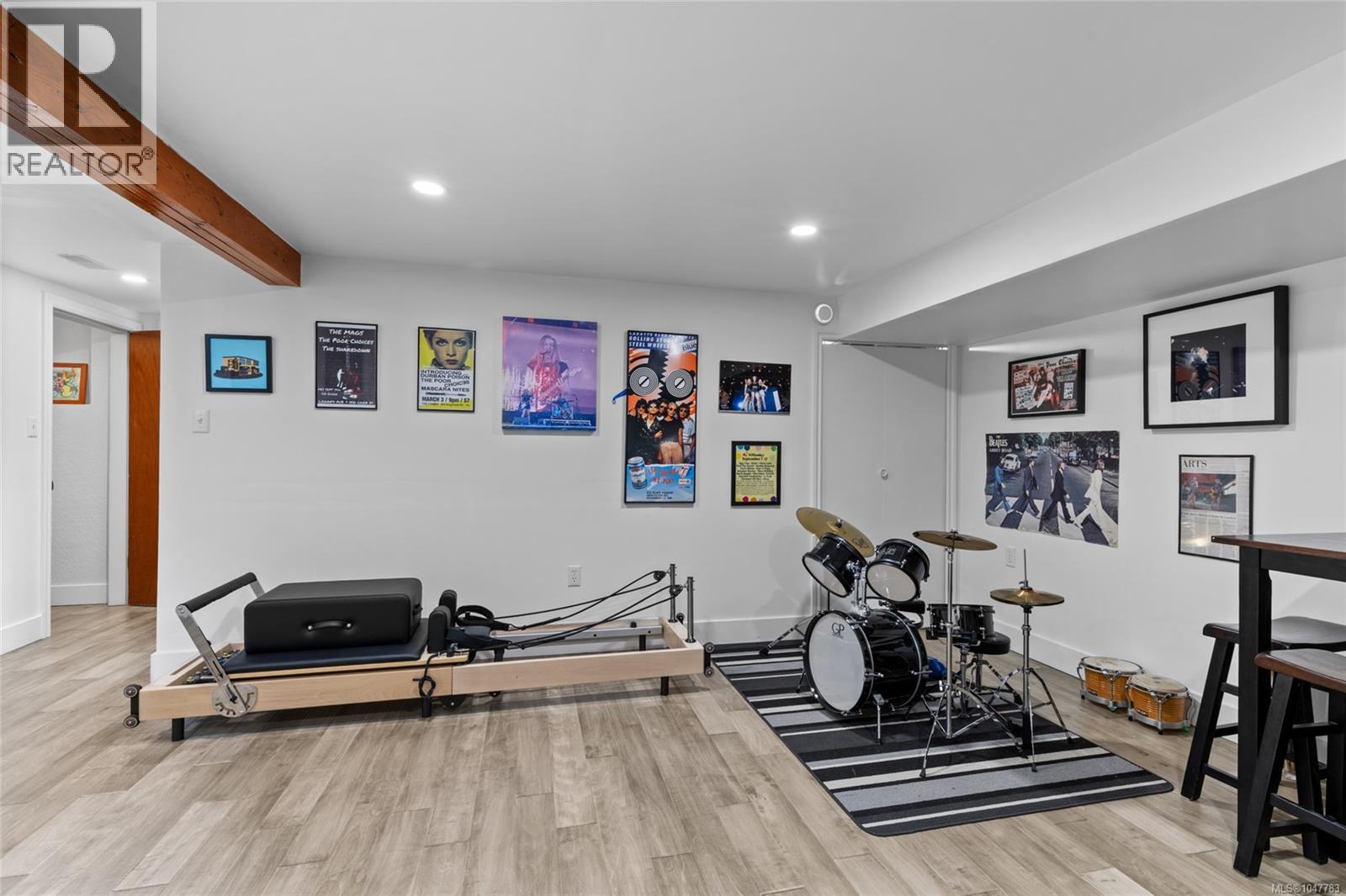 749 Lily Ave - 26