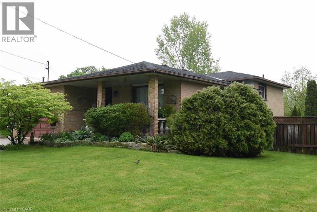 64 WINNETT Street N, Cayuga — photo 3