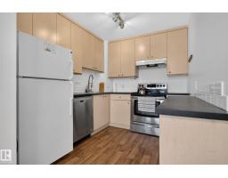 Bedroom 3 - 9503 180a St Nw, Edmonton, AB T5T2Z4 Photo 7