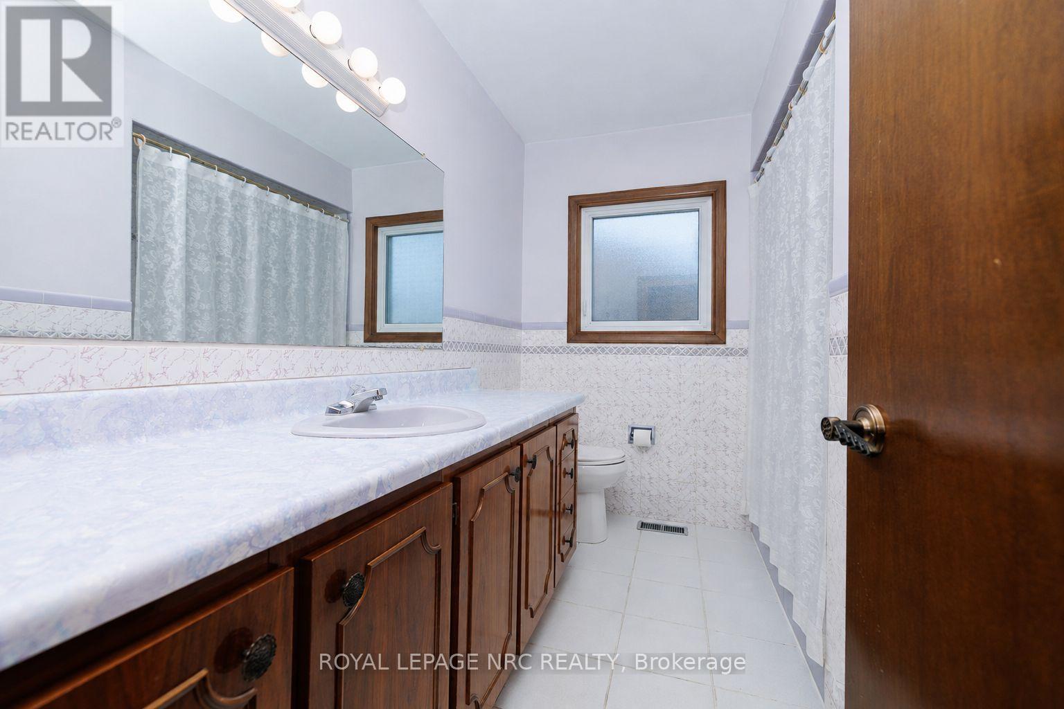 38 RIVERCREST ROAD - 12