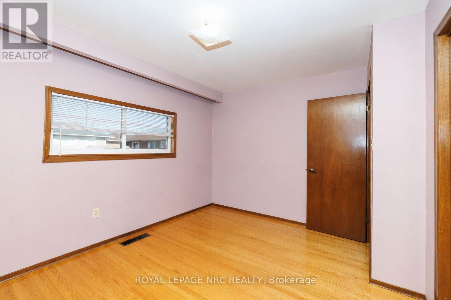 38 RIVERCREST ROAD - 16
