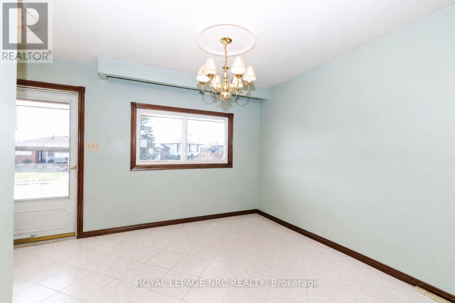 38 RIVERCREST ROAD - 5