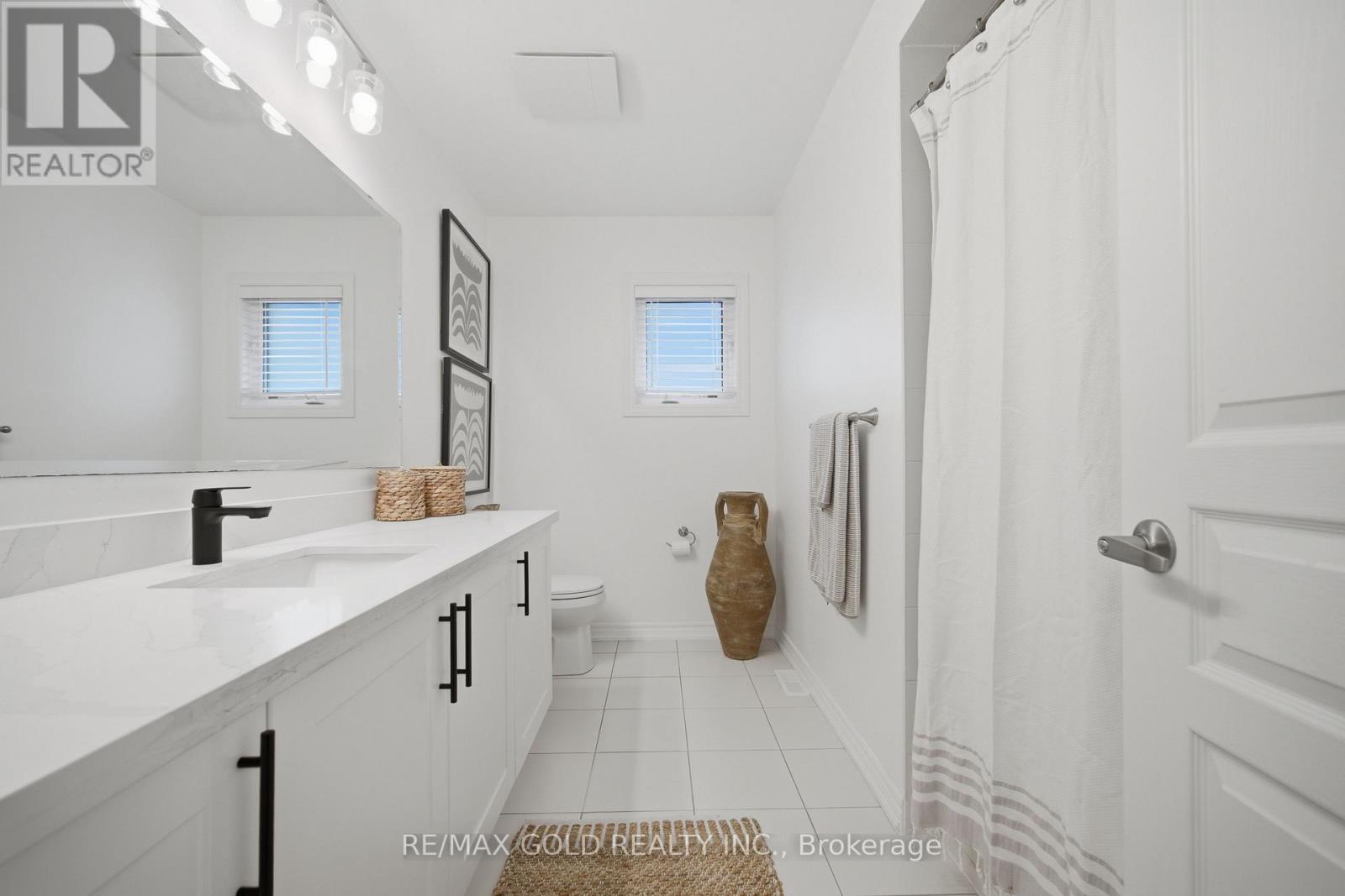 24 GUNNING CRESCENT E - Image 39