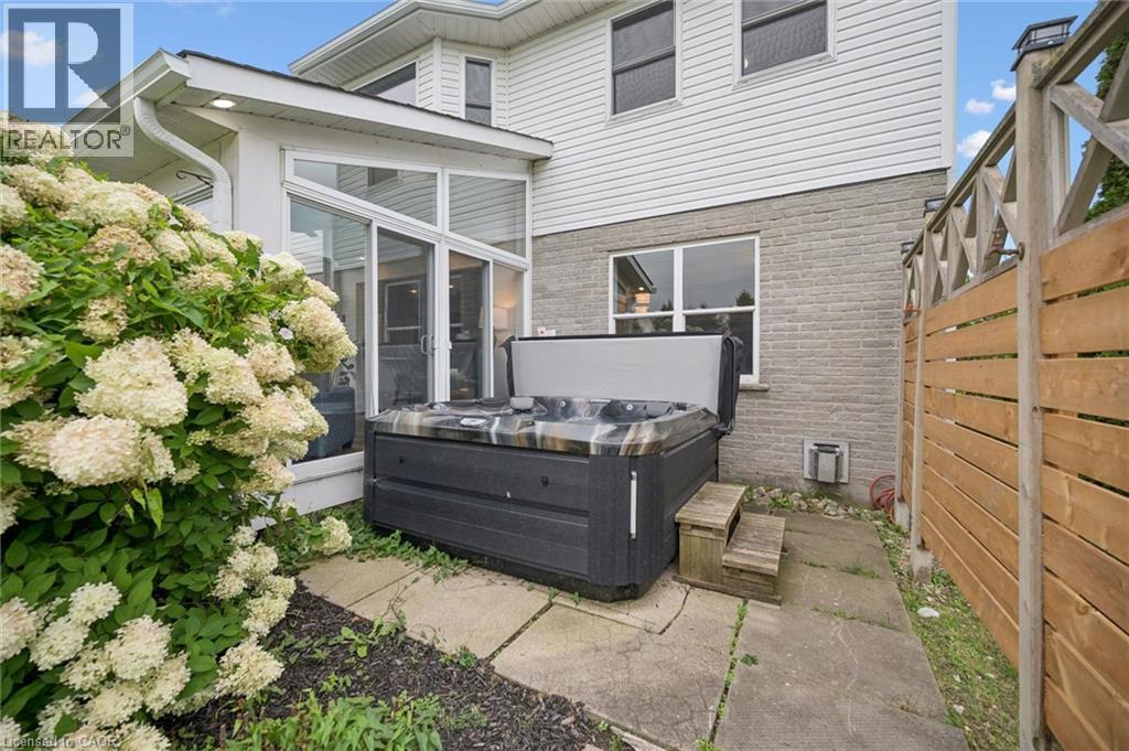 28 HALEY Court - 50