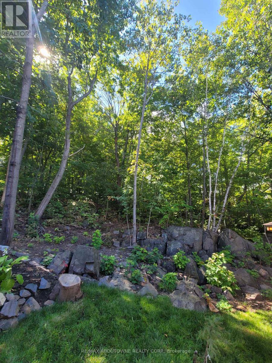 2023 LATIMER CRESCENT - 45