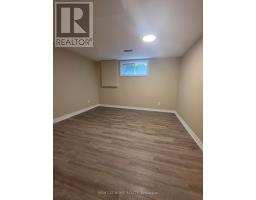 250 Hemlock Drive, Whitchurch Stouffville, ON L4A5A5 Photo 10