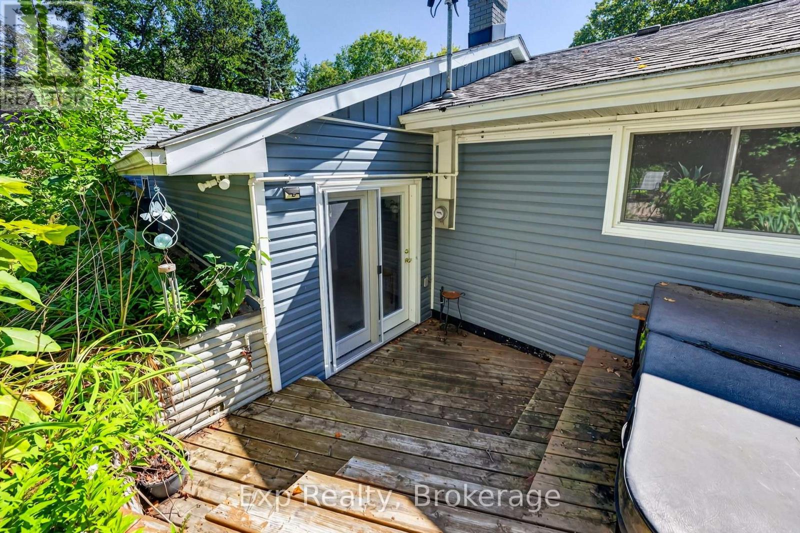 1745 LAZIER ROAD - 27