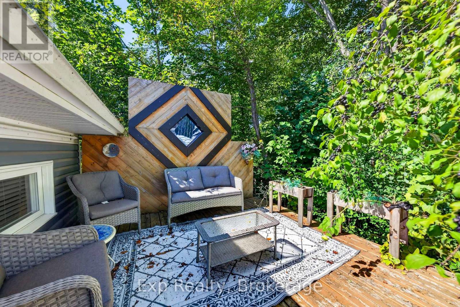 1745 LAZIER ROAD - 31
