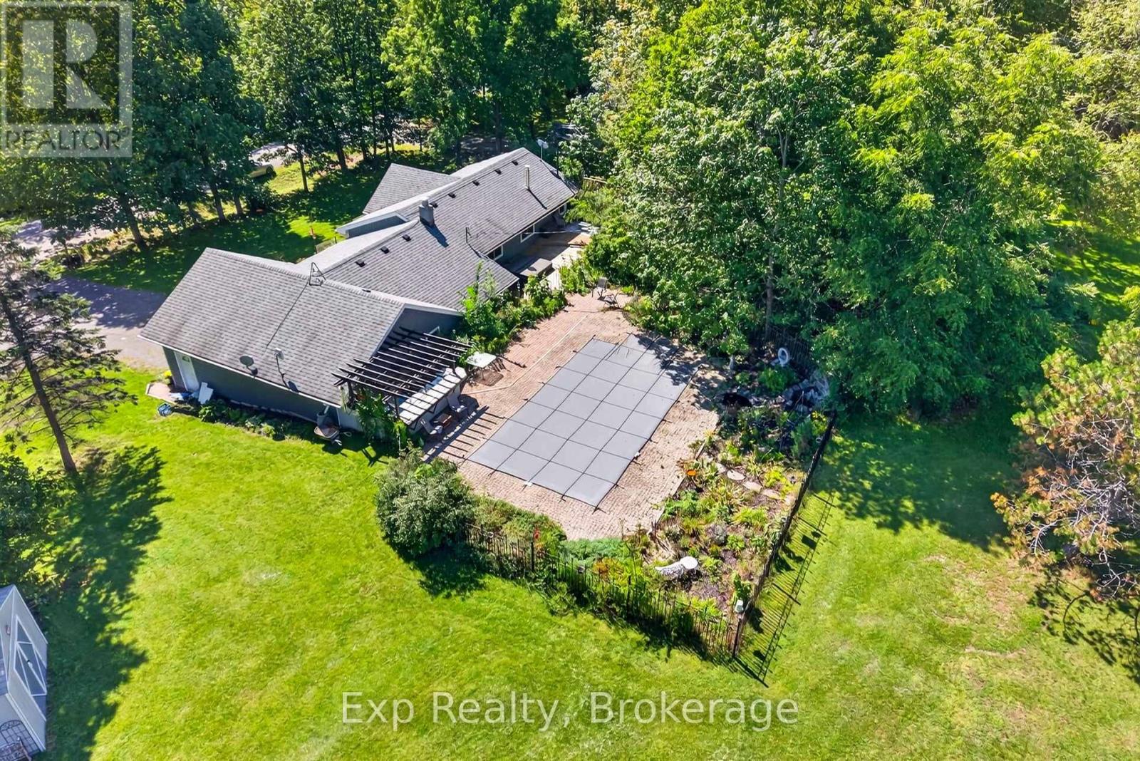 1745 LAZIER ROAD - 37