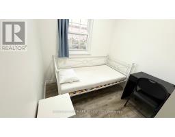 Main Floor - 81 United Square, Toronto, ON M1B2B9 Photo 15