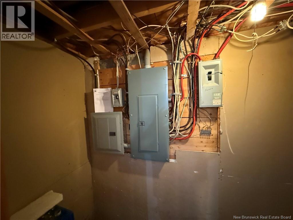 104 Manor Court - 24