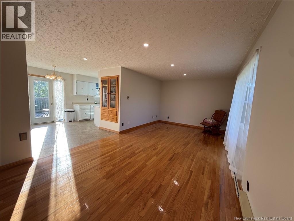 104 Manor Court - 8