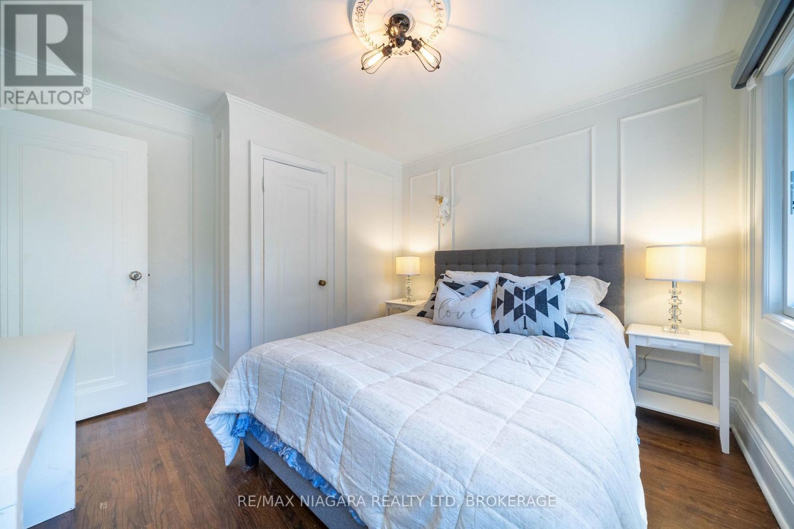 38 YONGE BOULEVARD - Image 28