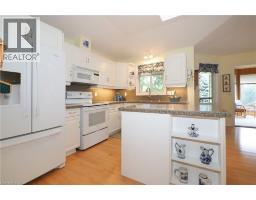 Kitchen - 137 Foxboro Drive, Baden, ON N3A3N2 Photo 15