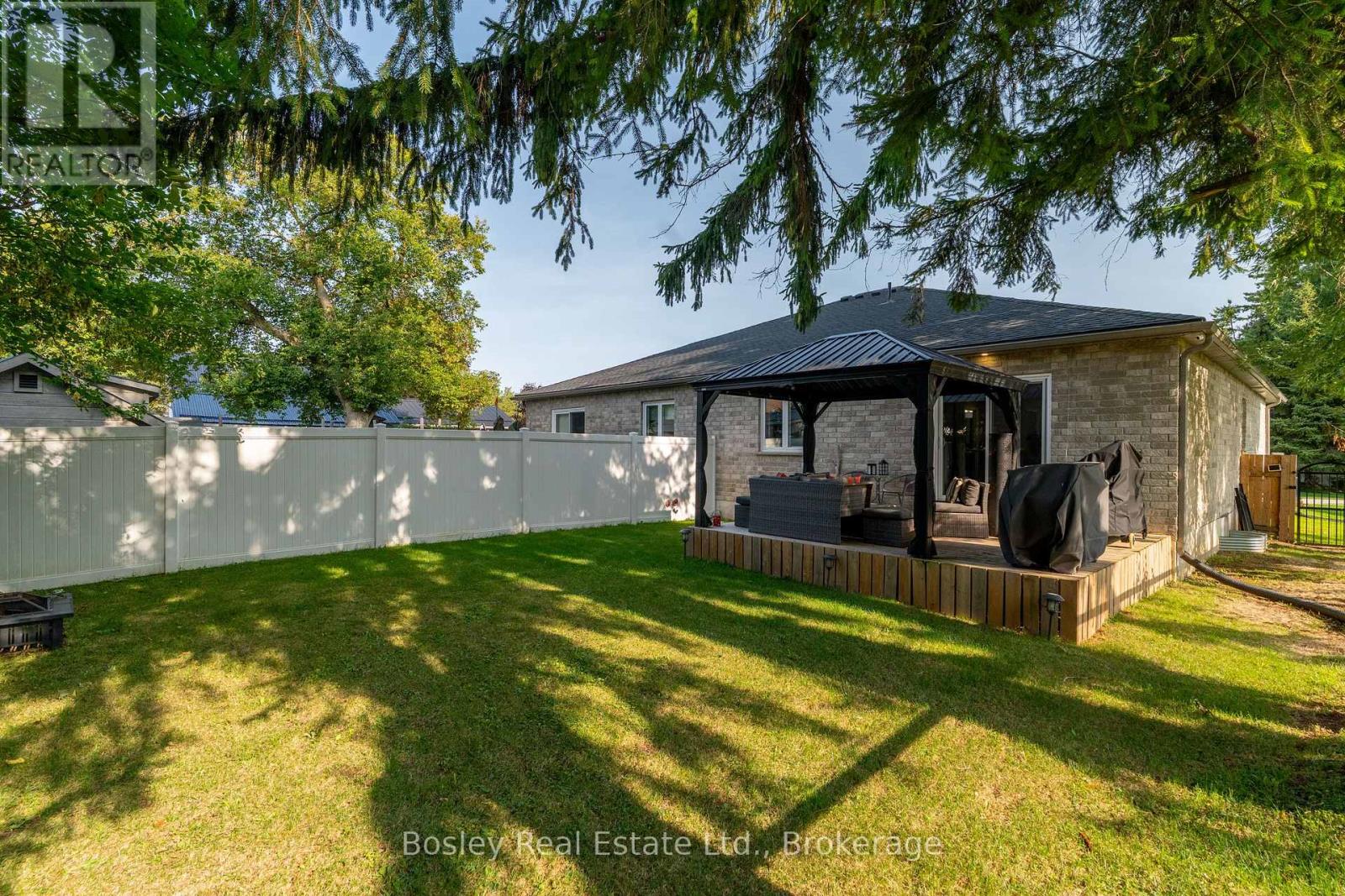 420 VICTORIA STREET - Image 34