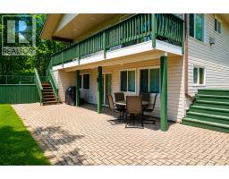 Kitchen - 1411 Juniper Road, Sunbreaker Cove, AB T0C0J0 Photo 14