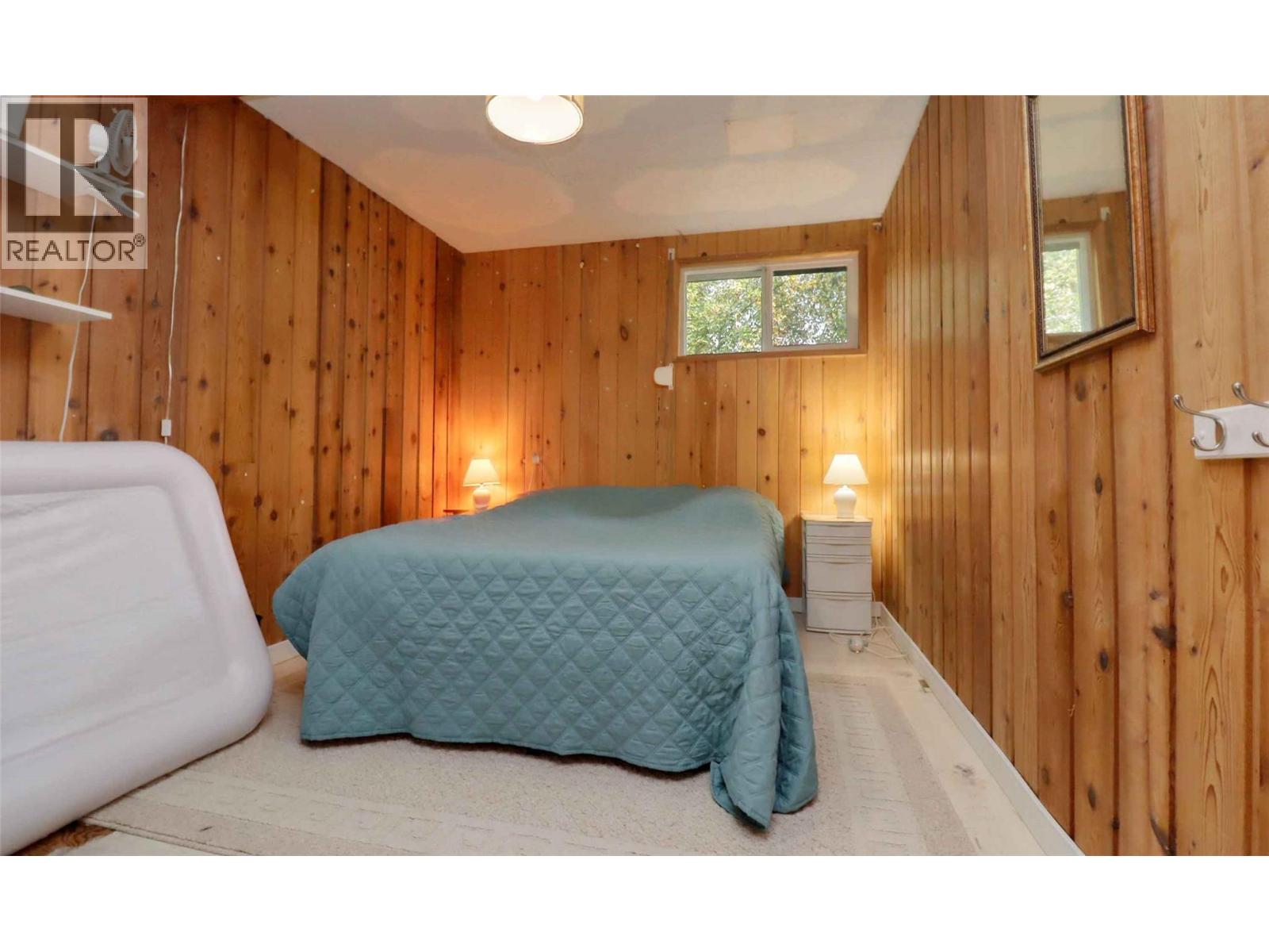 2505 Silvery Beach Road - Image 28
