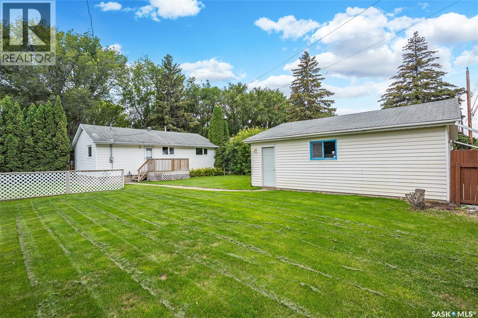2814 21st STREET W - Image 38