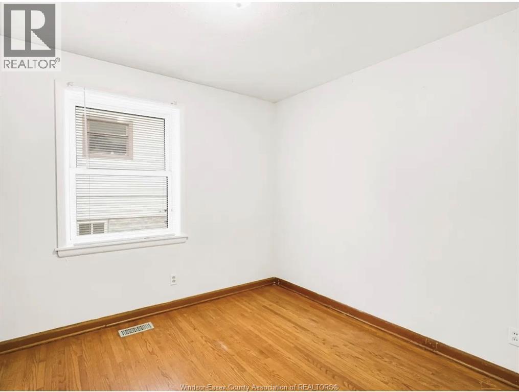 1637 Drouillard Unit# Main, Windsor — photo 6