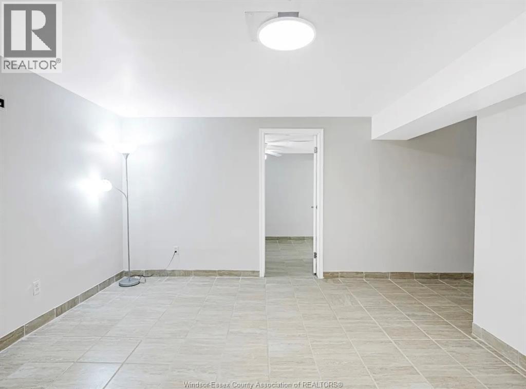 1637 Drouillard Unit# Lower, Windsor — photo 7
