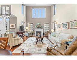10 Macpherson Avenue, Huron East, ON N0K1W0 Photo 12
