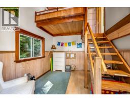 838 Sutil Point Rd, Cortes Island, BC V0P1K0 Photo 17