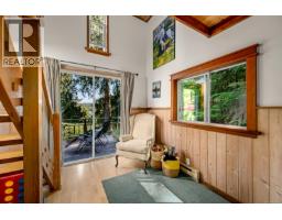 838 Sutil Point Rd, Cortes Island, BC V0P1K0 Photo 18