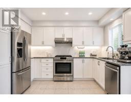 980 Millard Street, Whitchurch Stouffville, ON L4A0T2 Photo 13
