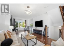 980 Millard Street, Whitchurch Stouffville, ON L4A0T2 Photo 8