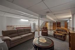 266 St Martin Boulevard, Winnipeg, MB R2C3X8 Photo 16