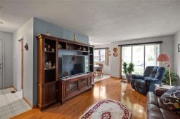 266 St Martin Boulevard, Winnipeg, MB R2C3X8 Photo 7