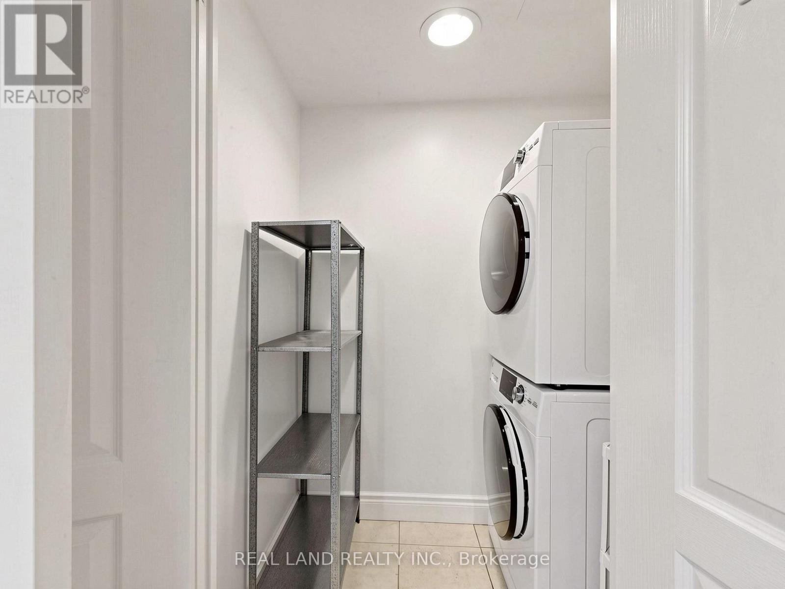 #805 60 BRIAN HARRISON WAY - 24