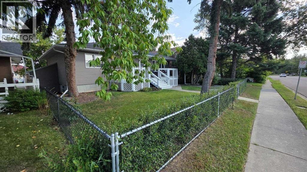 fully fenced front yard